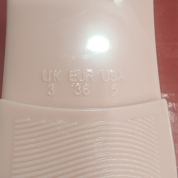 Pink Jelly Slide Sandals with Flowers by Lia. Size 5. New With Box - Picture 2 of 5